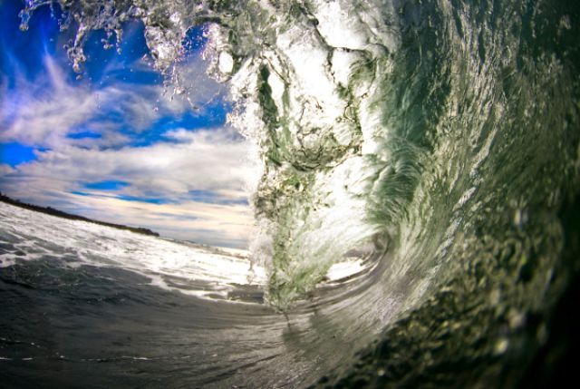 Inside a Wave (30 pics)