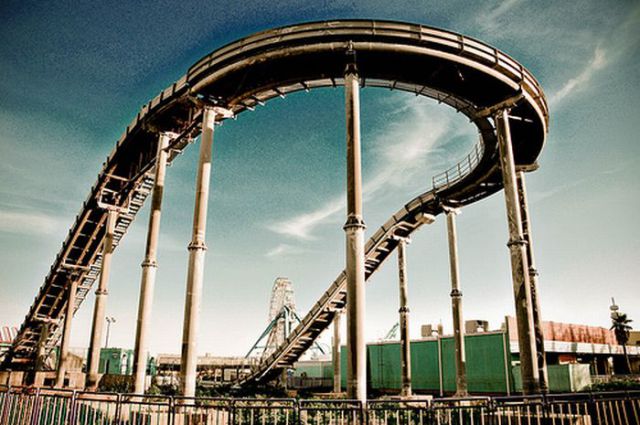 Amazing Pictures of Abandoned Amusement Park in New Orleans (54 pics)