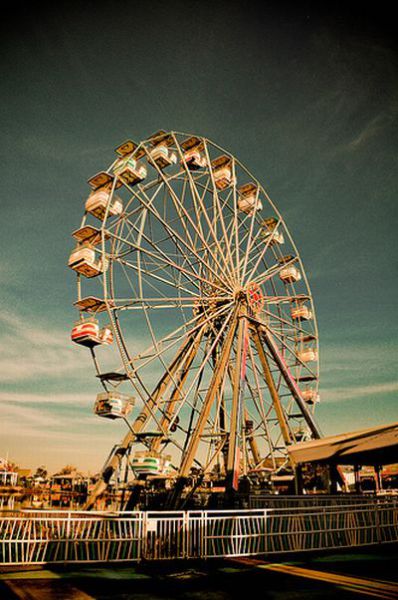 Amazing Pictures of Abandoned Amusement Park in New Orleans (54 pics)