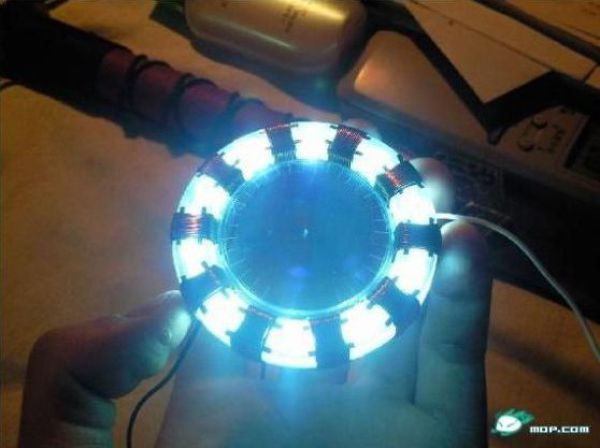 Chinese Guy Recreates Iron Man’s Arc Reactor (25 pics)