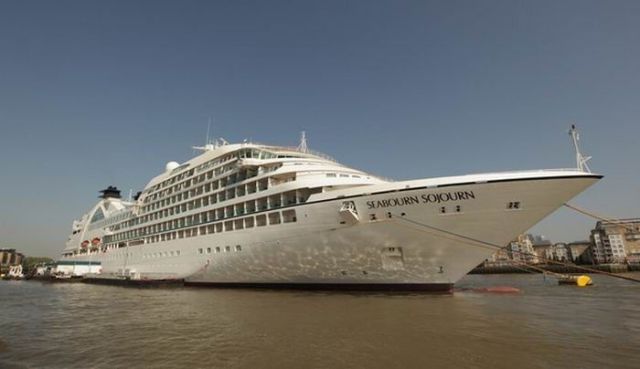 Seabourn Sojourn – One of the Most Luxurious Cruising Vessels of the World (64 pics)