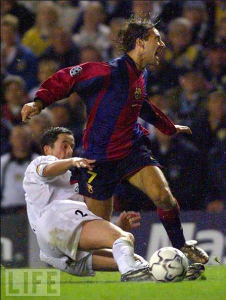 Being a Professional Soccer Player Is Also about Being an Actor! (37 pics)