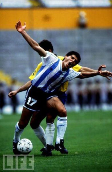 Being a Professional Soccer Player Is Also about Being an Actor! (37 pics)