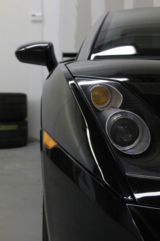 To Leave Everything Behind in a $180K Lamborghini (24 pics)