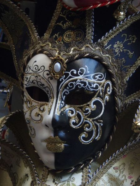 Beautiful Carnival Masks (28 pics)