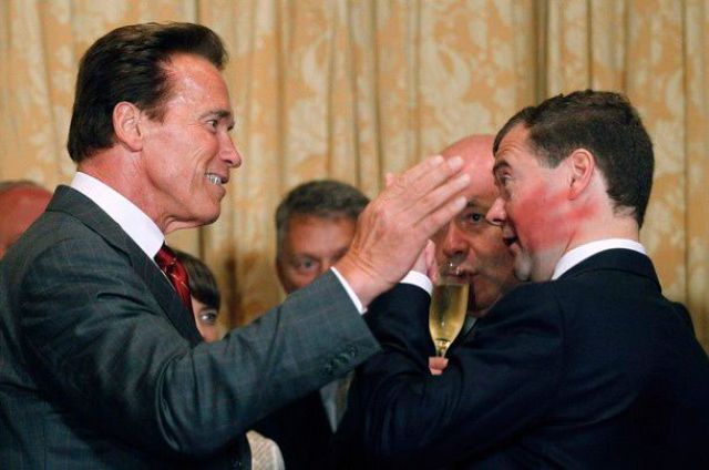 Medvedev Made a Joke to Schwarzenegger (25 pics)