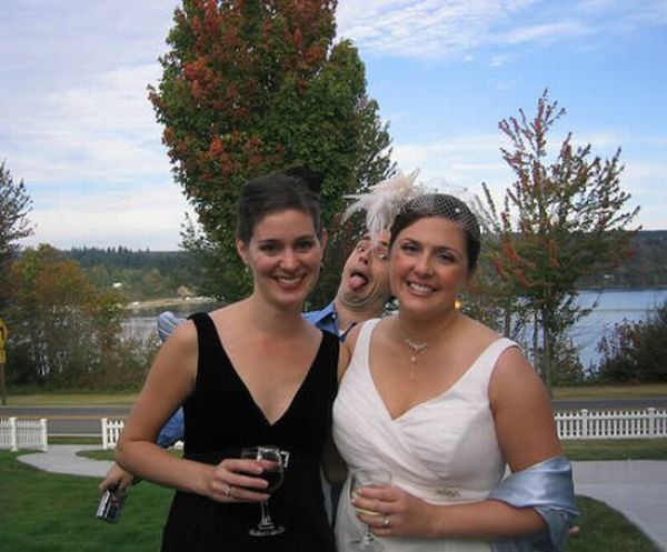 Wedding Photos Gone Wrong (31 pics)