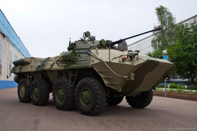Russian Famous Armored Troop Carriers (76 pics)