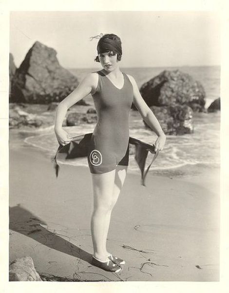 History of Swimwear (73 pics)