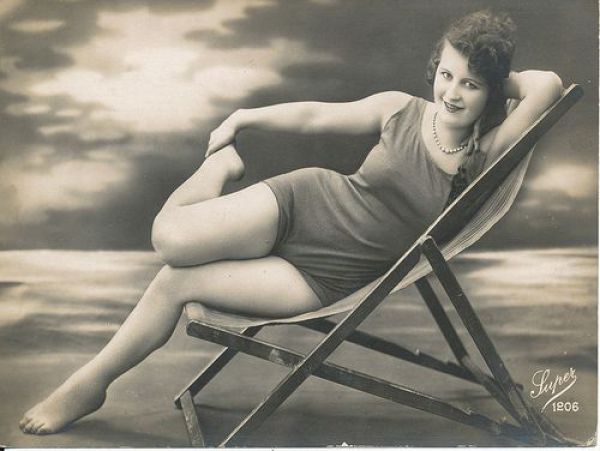 History of Swimwear (73 pics)