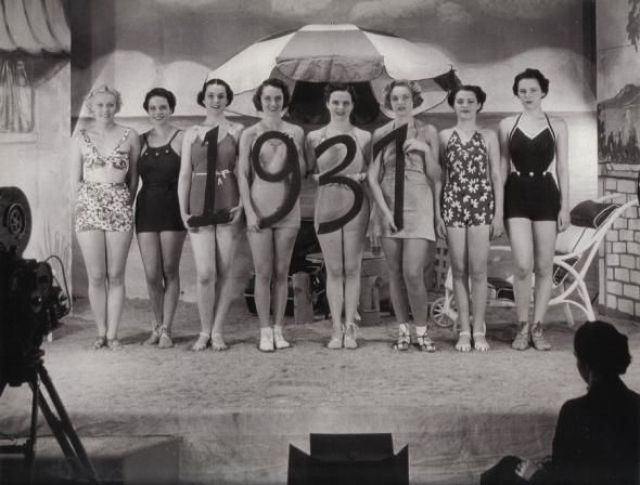 History of Swimwear (73 pics)