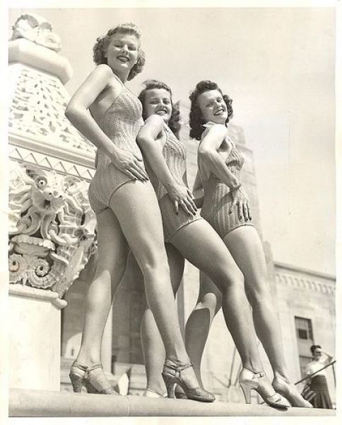 History of Swimwear (73 pics)