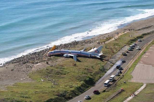 When a Plane Runway Is Too Short (8 pics)