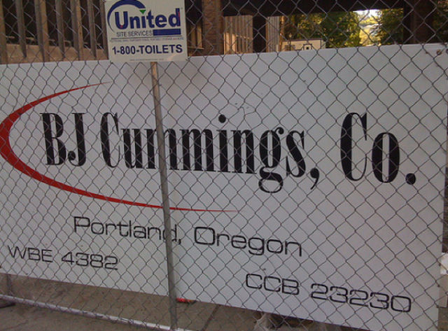 Unfortunate Names for Businesses (50 pics)