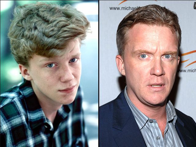 Teen Movie Idols Before and Now (35 pics)