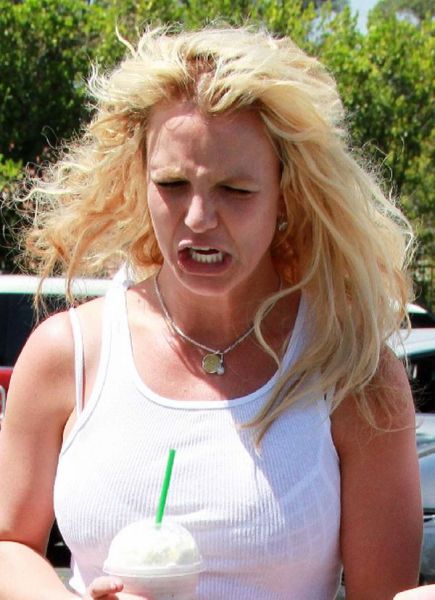 What Happens to Britney? (12 pics)