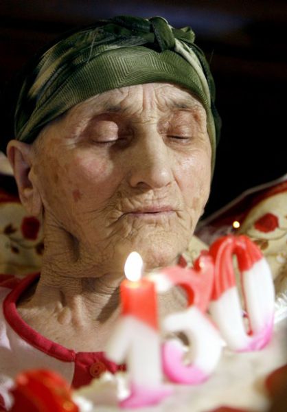 The Oldest Woman in the World (16 pics) - Izismile.com