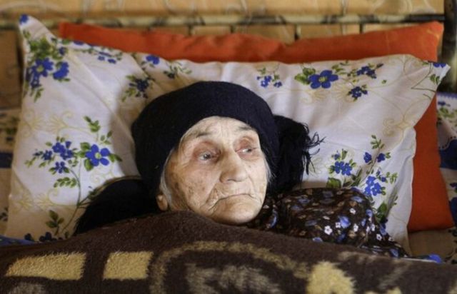 The Oldest Woman in the World (16 pics)