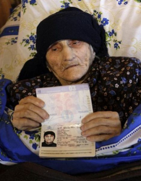 The Oldest Woman in the World (16 pics)