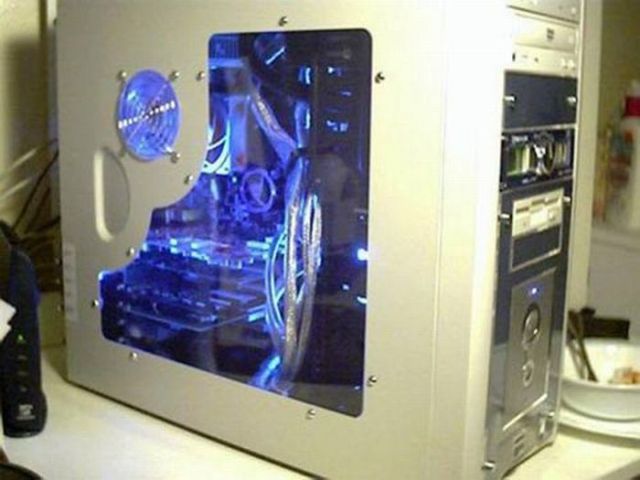 Awesome Custom PC Case Designs (45 pics)