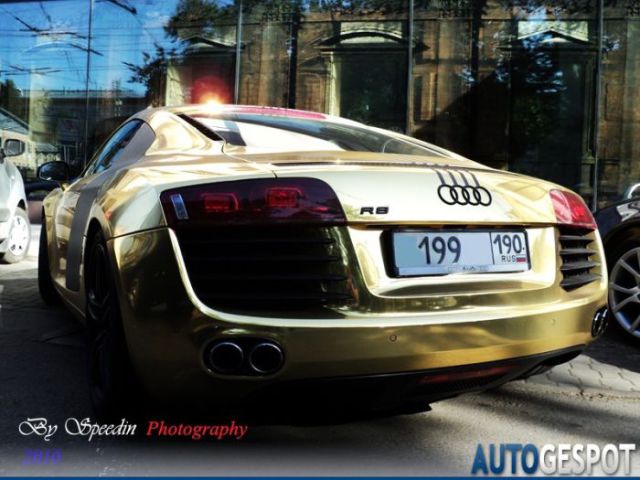 Golden Audi R8 On Sale (4 pics)