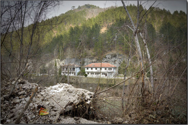 Visiting a Secret Nuclear Bunker in Yugoslavia (48 pics)