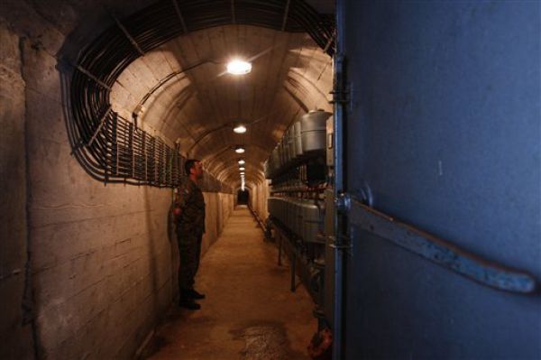 Visiting a Secret Nuclear Bunker in Yugoslavia (48 pics)