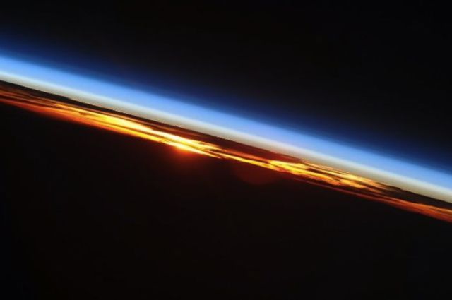 Photos Taken at the International Space Station (159 pics)