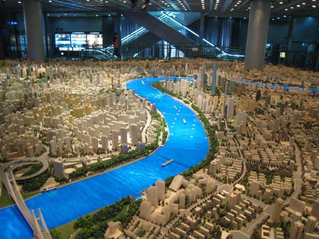 Gigantic Scale Model of Shanghai (5 pics)