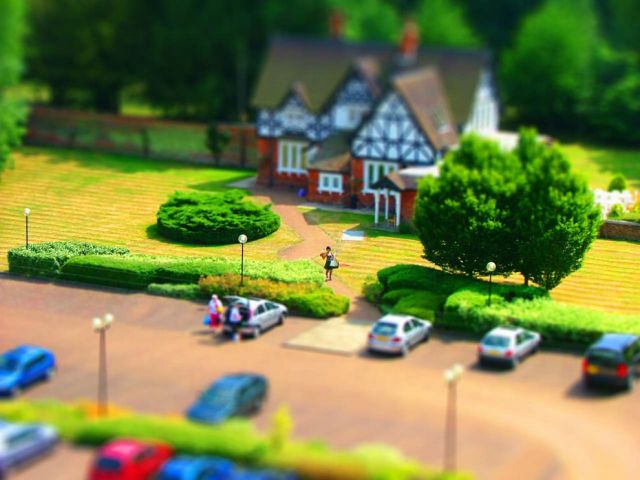 Amazing Tilt Shift Miniatures (52 pics)