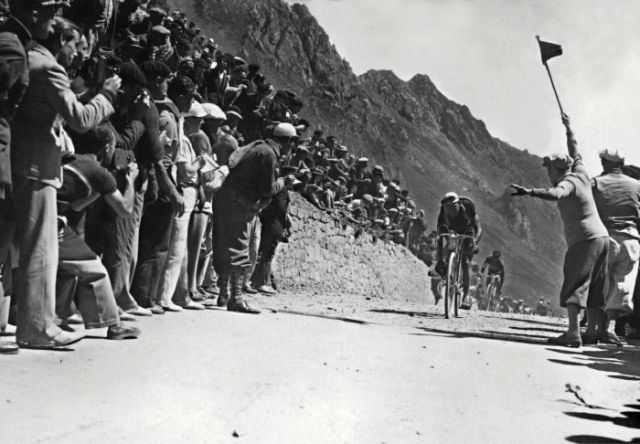 Retro Pictures of Tour de France (7 pics)