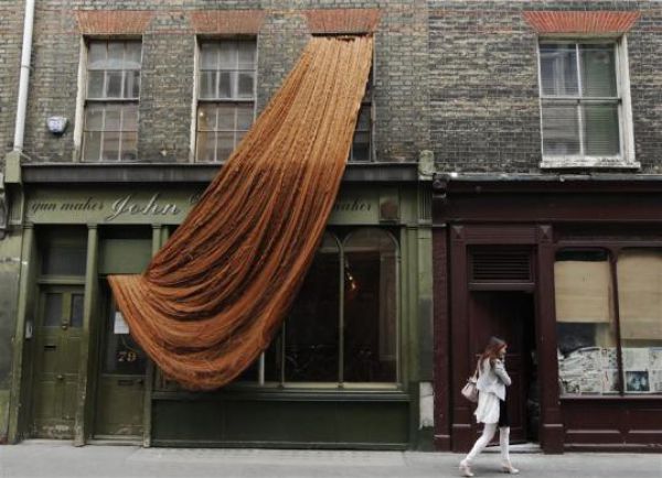 Surreal Installation Artworks (27 pics)