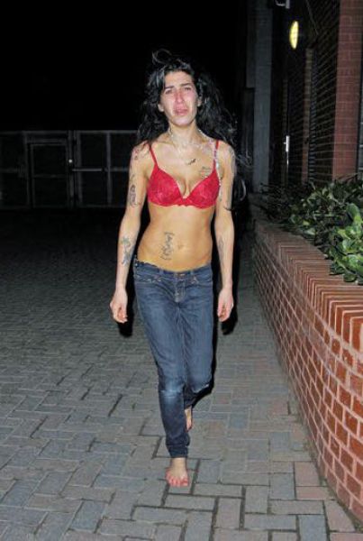 Amy Winehouse Totally Ruined (16 pics)