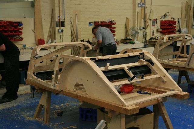 How Morgan Cars Are Made Out of Wood (24 pics)