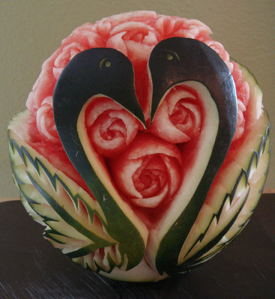 Amazing Watermelon Carvings (75 pics)