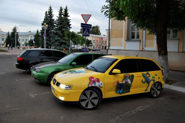 Futurama Car Tuning (12 pics)