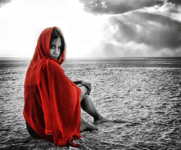 Striking Selective Color Photos (24 pics)