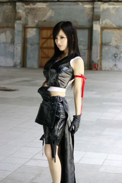 Best Cosplays of Tifa Lockheart from Final Fantasy VII (40 pics)