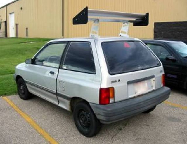 Ridiculous Car Spoilers (15 Pics) - Izismile.com