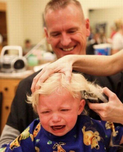 Horrifying Hairdressers (24 pics)