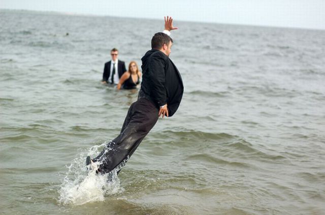 Going to the Beach in a Suit (9 pics)