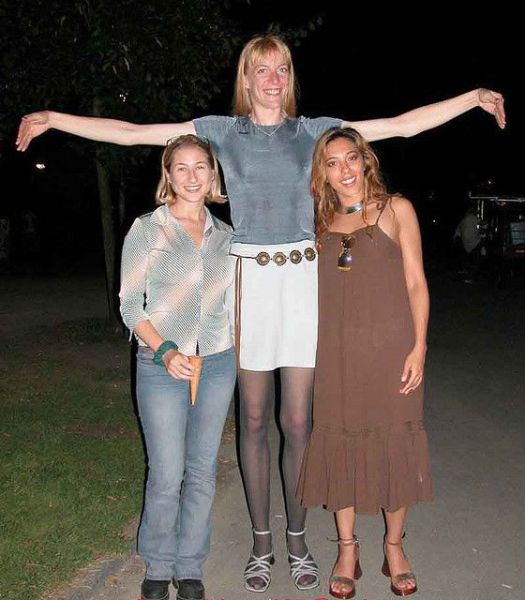 The World's Tallest Women (59 pics)