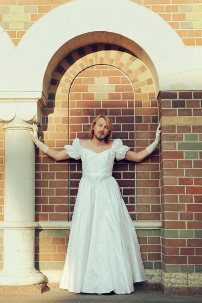 Unique Bride (51 pics)