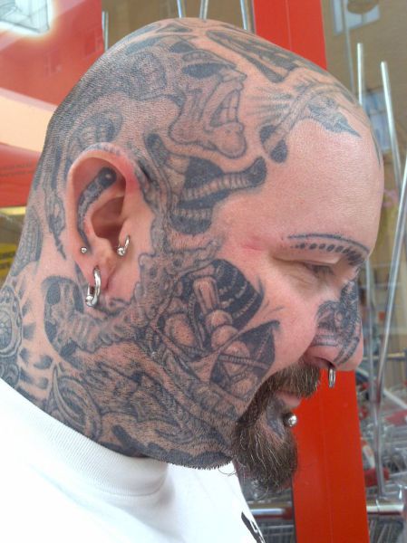 Horrible Face Tattoos (30 pics)
