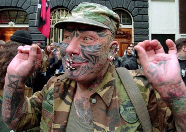 Horrible Face Tattoos (30 pics)