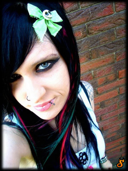 Emo Babes 71 Pics