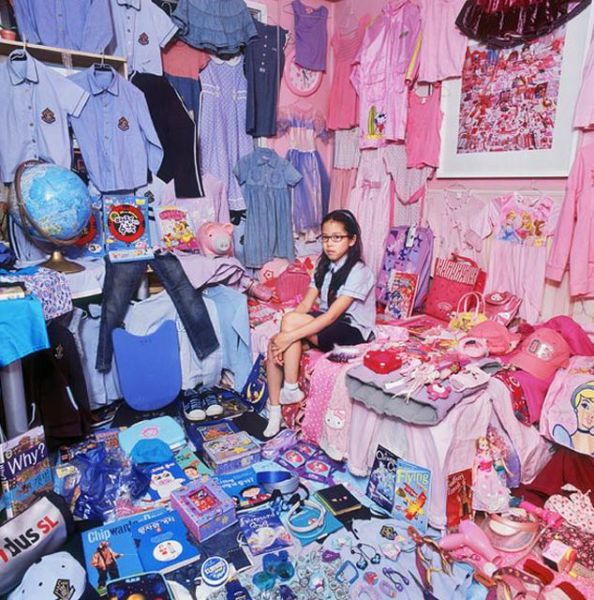 Boys Love Blue and Girls Love Pink (20 pics)
