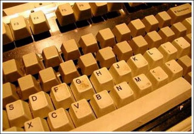 How to Make a Steampunk Keyboard (43 pics)