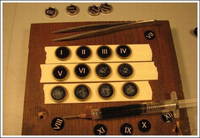 How to Make a Steampunk Keyboard (43 pics)