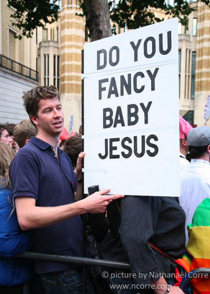 Funny the Pope Protest Signs (30 pics)